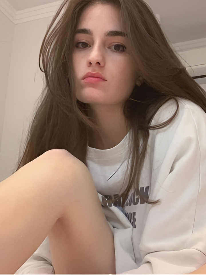 Елизавета привлекальеная девушка из Березовского цена от 3000 руб