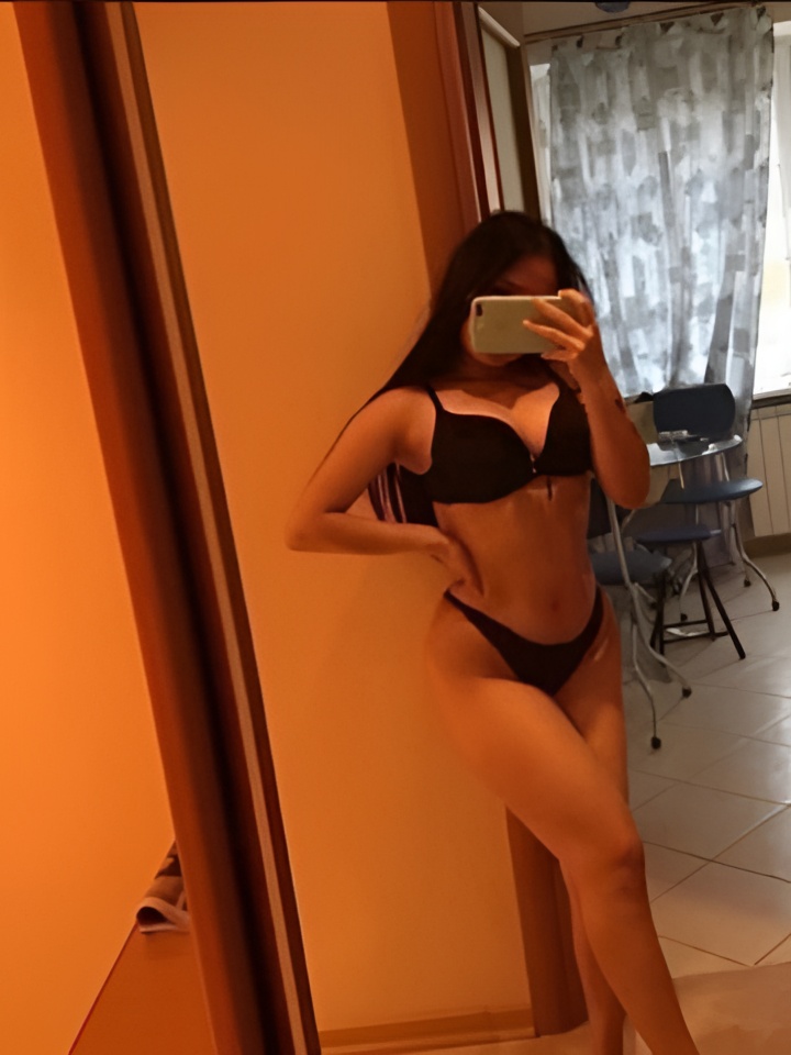 Филиция привлекальеная девушка из Березовского цена от 10000 руб