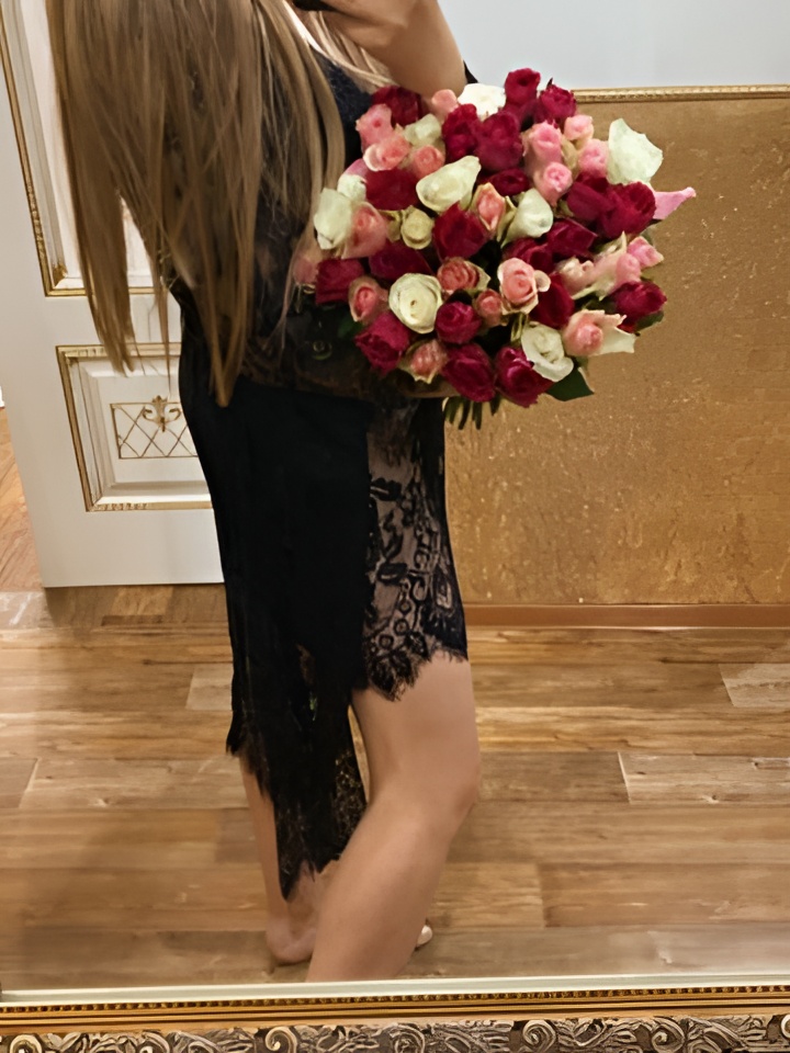 Ивона привлекальеная девушка из Березовского цена от 4000 руб