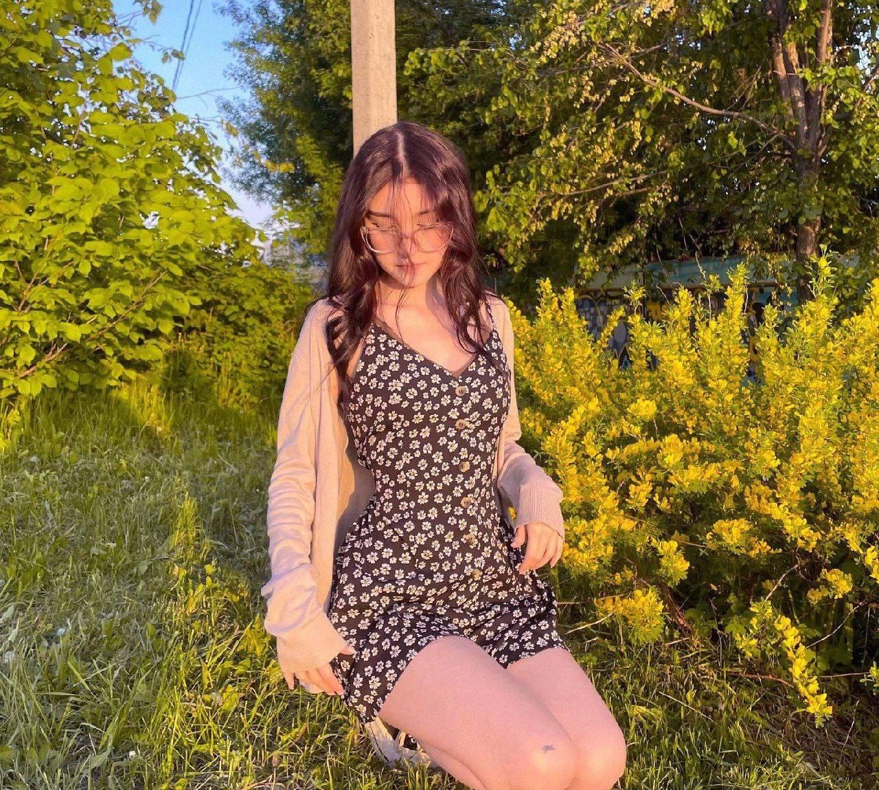 Ника привлекальеная девушка из Березовского цена от 6000 руб