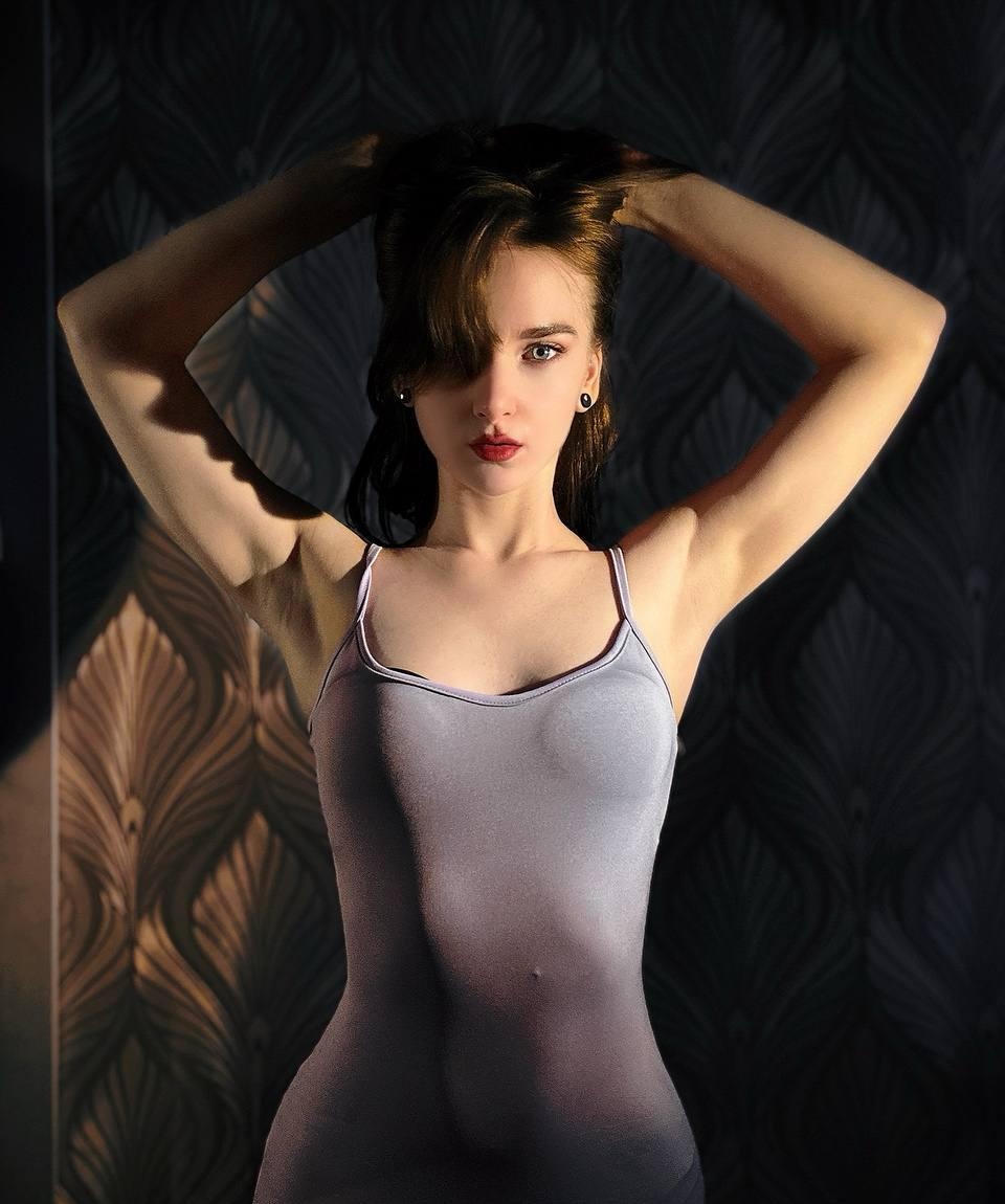 Дарья привлекальеная девушка из Березовского цена от 6000 руб