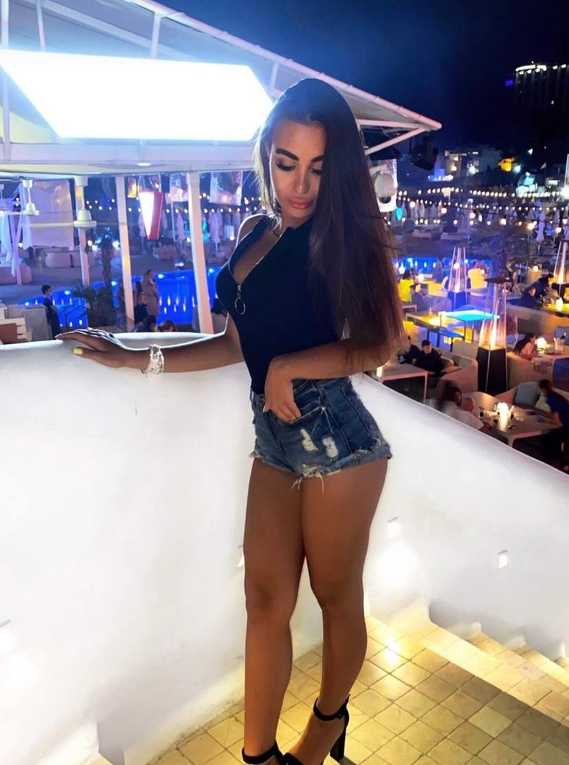 Индивидуалка 🎥 Дора, доступна для личного знакомства от 10000 руб