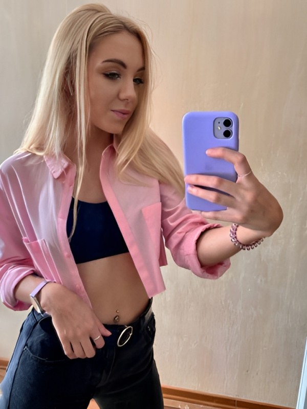 Алиса привлекательная девушка из Березовского цена от 4000 руб