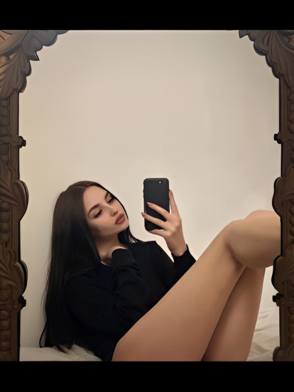 Евлалия привлекательная девушка из Березовского цена от 1500 руб