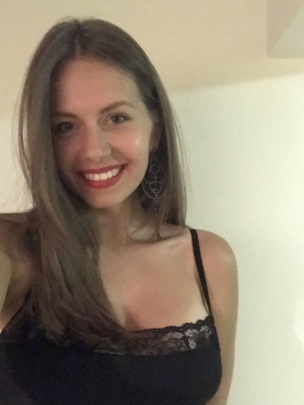 Рада привлекательная девушка из Березовского цена от 2000 руб