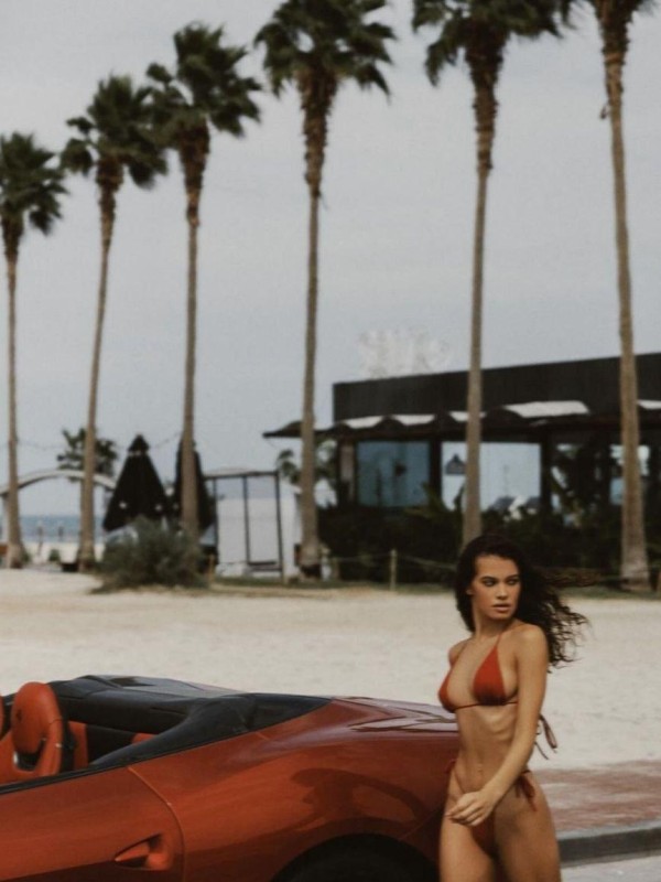 Лада привлекательная девушка из Березовского цена от 6000 руб