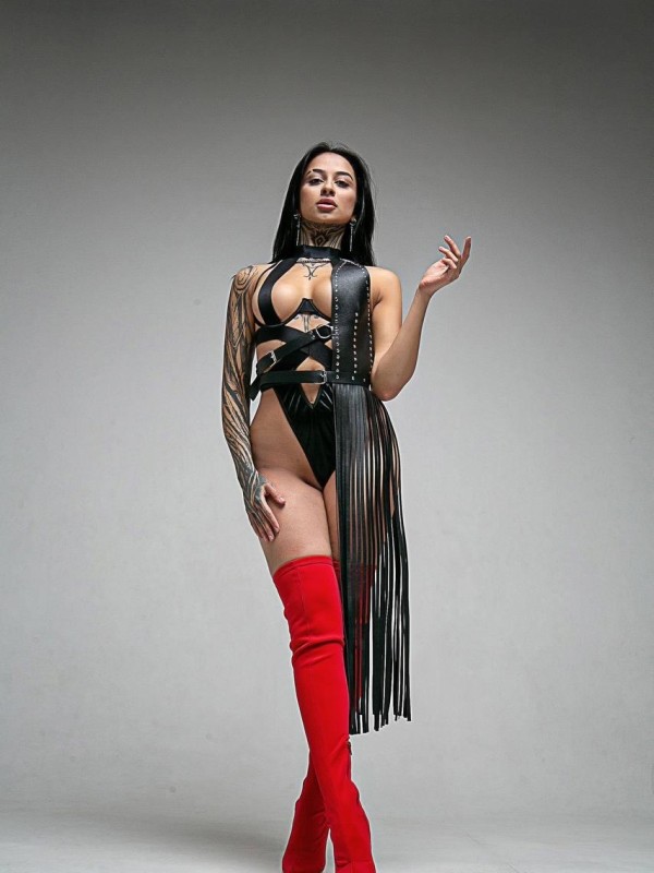 Таня привлекательная девушка из Березовского цена от 7000 руб